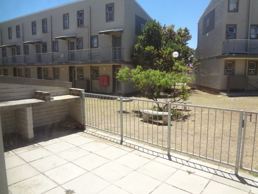 1 Bedroom Property for Sale in Humewood Extension Eastern Cape